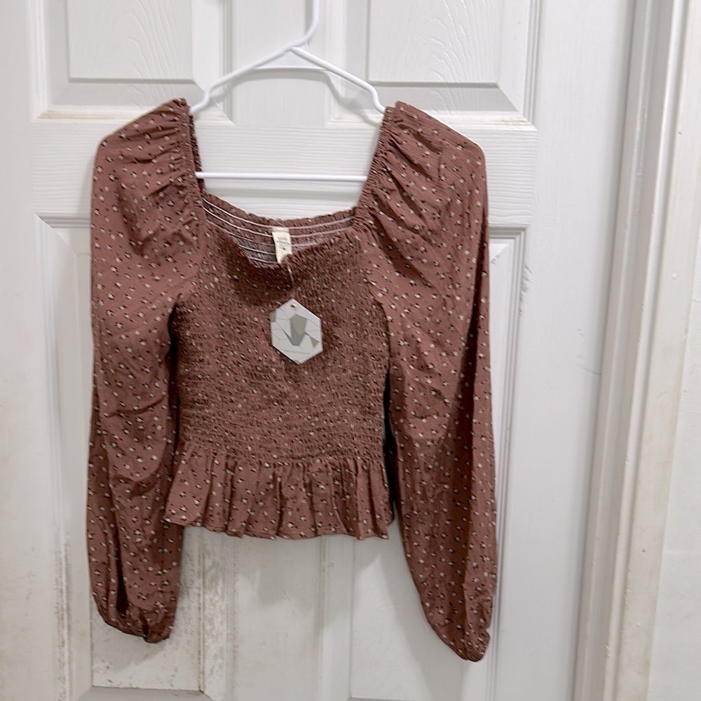 Lazy Sundays Brown Puff Sleeve Smocked Blouse